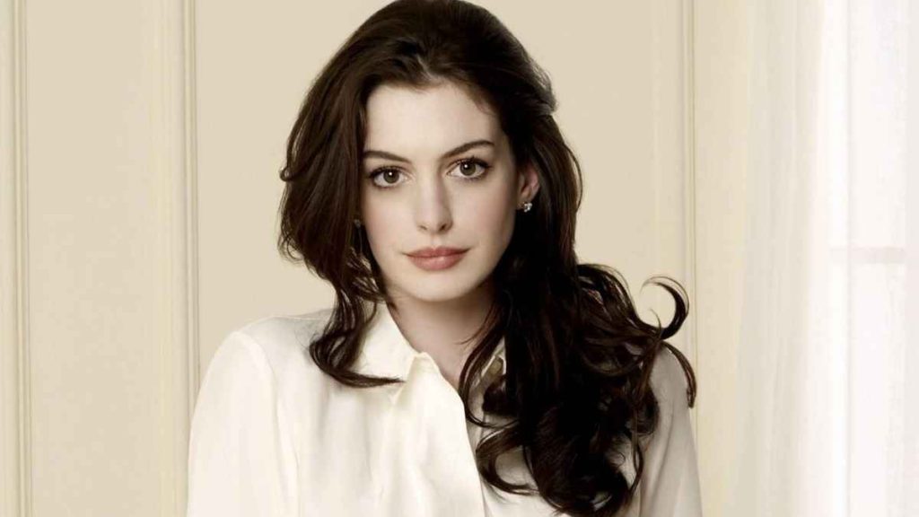 Anne Hathaway