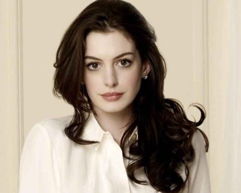 Anne Hathaway