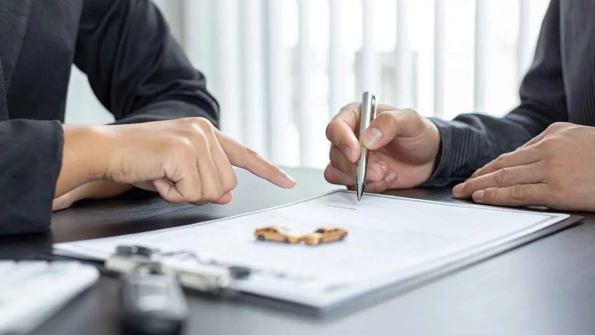 How to Choose the Right Insurance Company for Your Small Business