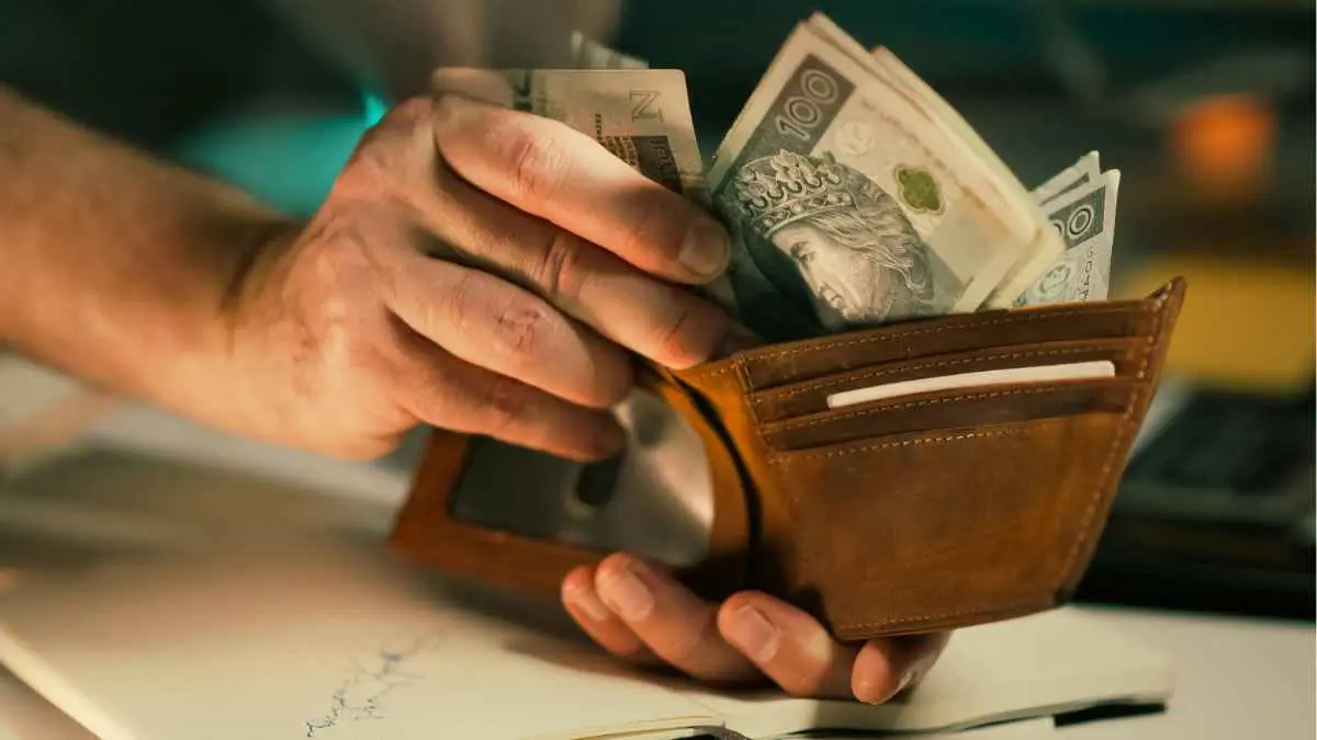 How to Succeed in a Finance Career Essential Skills and Strategies