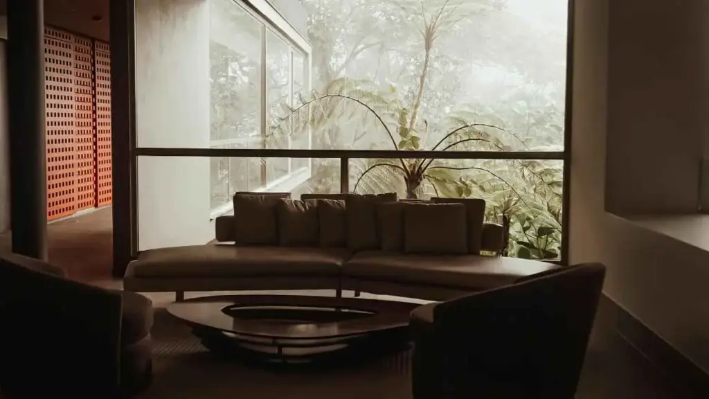 The Quiet Architecture of Less Minimalism 2.0 and the Practice of Intentional Living